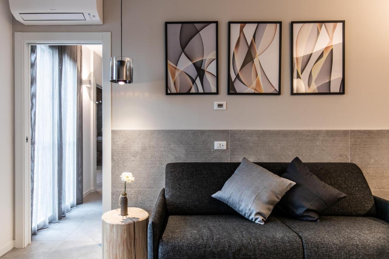 Sei Garda Apartments Пескьера-дель-Гарда Экстерьер фото