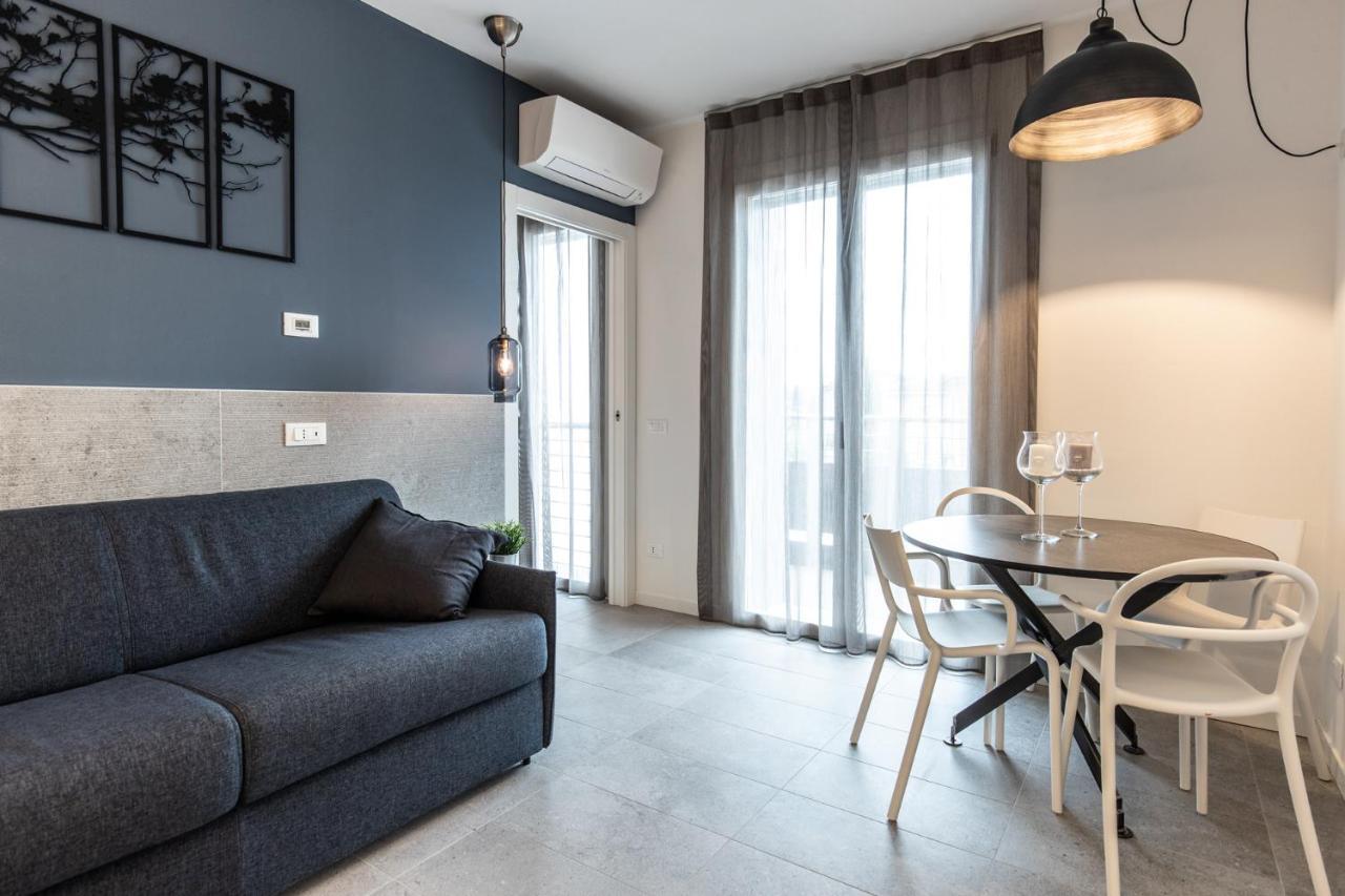 Sei Garda Apartments Пескьера-дель-Гарда Экстерьер фото