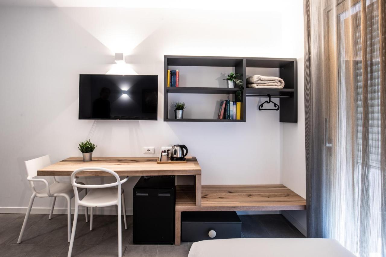 Sei Garda Apartments Пескьера-дель-Гарда Экстерьер фото